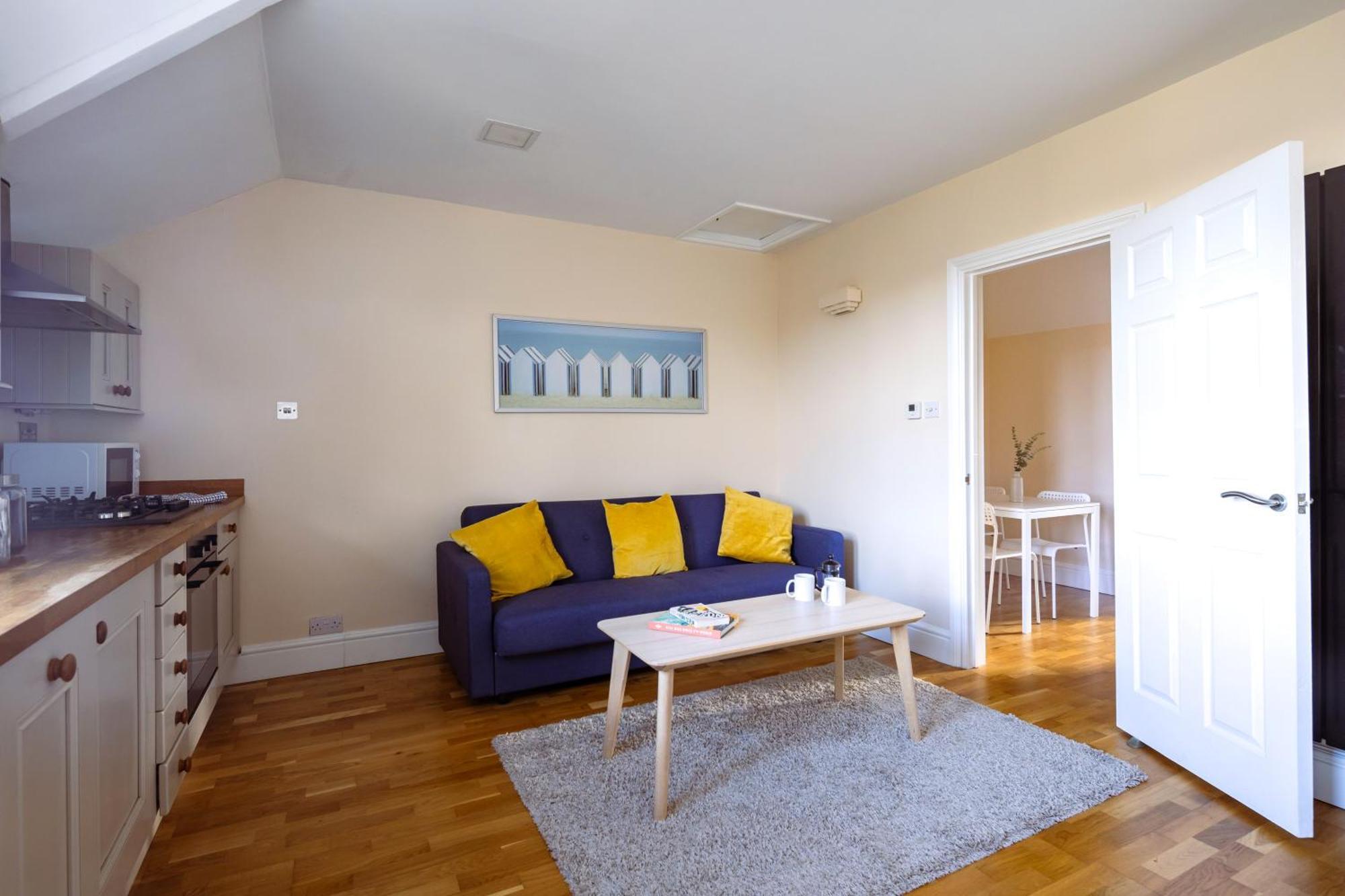 Guildford Station With Parking Apartment Luaran gambar