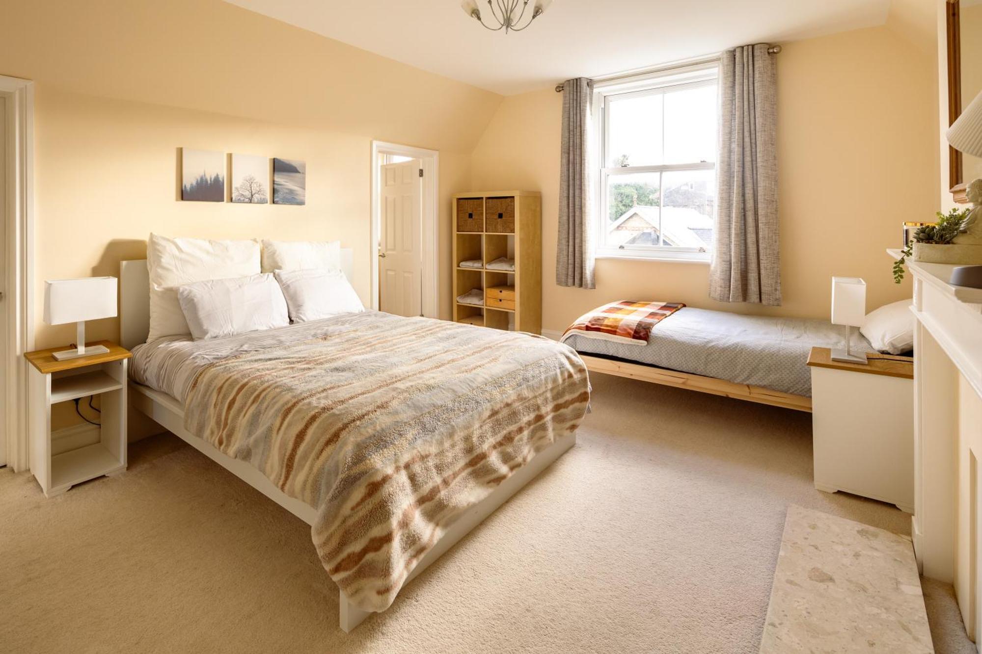 Guildford Station With Parking Apartment Luaran gambar